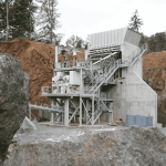 半移动式破碎站半移动式破碎站