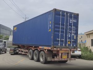 PF1210反擊破、3YA2160振動篩運(yùn)往上海港發(fā)往南非