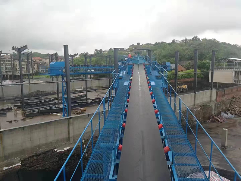 石灰石大型砂石骨料生產(chǎn)線(xiàn)機(jī)械選型及工藝流程 1 石灰石大型砂石骨料生产线机械选型及工艺流程 - 上海丁博重工机械有限公司(images 1)