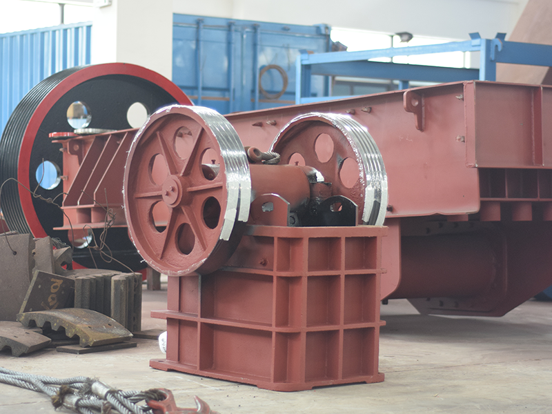 顎式破碎機運行時破碎腔有劇烈撞擊事件 1 颚式破碎机运行时破碎腔有剧烈撞击事件 - 上海丁博重工(images 1)