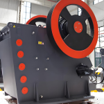 反击式破碎机和鄂式破碎机在矿山行业中的区别